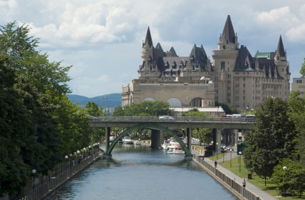 Rideau Canal and Chteau Laurier Ottawa